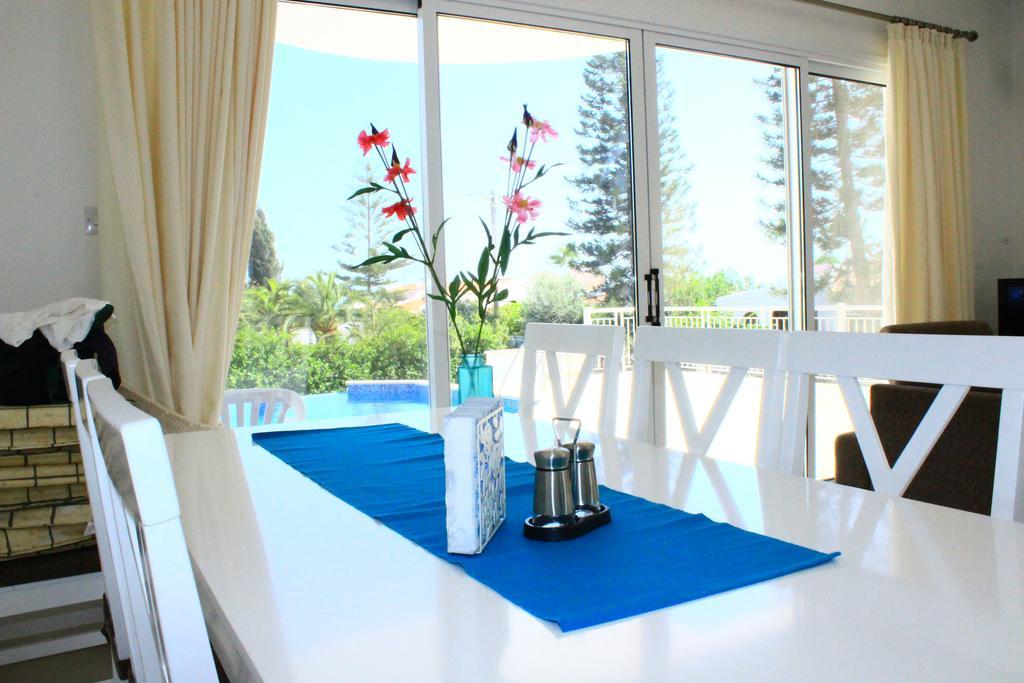Coral Blue Bay Villa Coral Bay Exterior foto